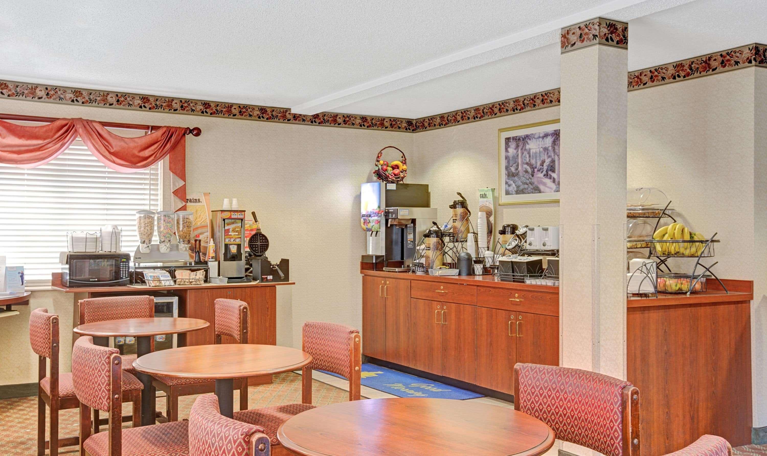 Microtel Inn & Suites By Wyndham Burlington Exterior foto